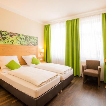 Hotel Brauereigasthof Amberger Kosching Экстерьер фото