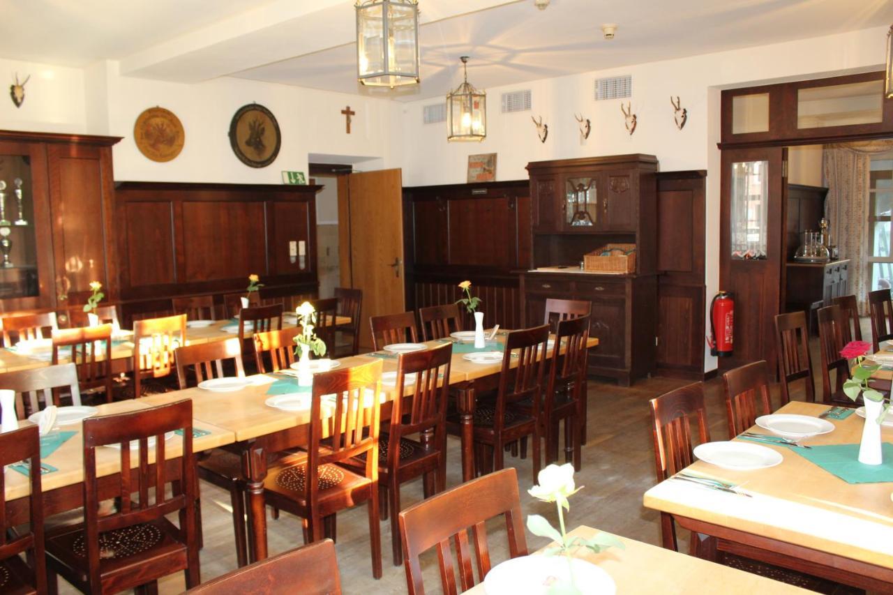 Hotel Brauereigasthof Amberger Kosching Экстерьер фото